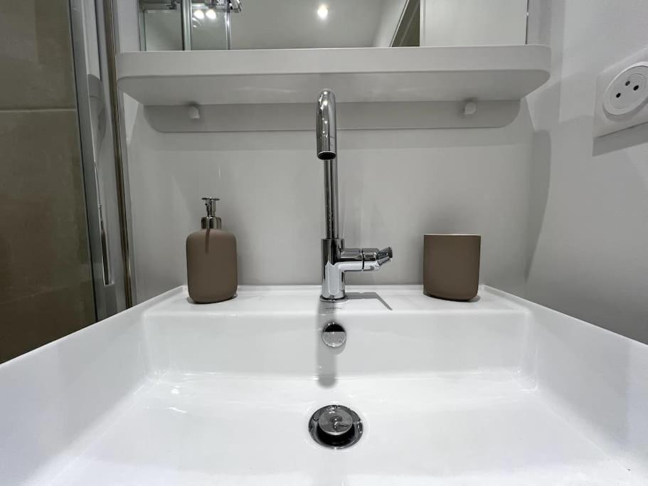 Designer - Centre Montereau Apartment Exterior foto